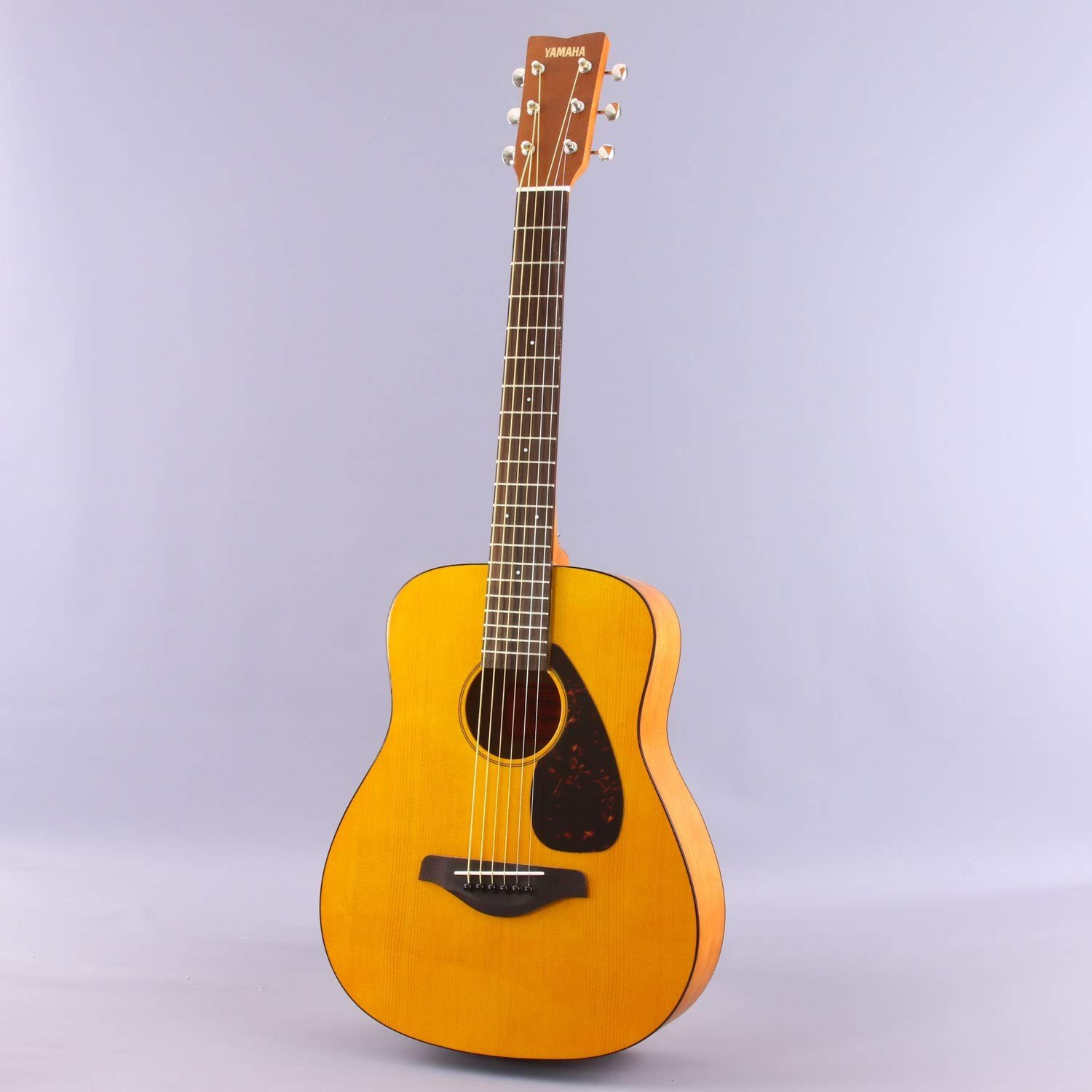 Yamaha FG JR1 & JR2 acoustic guitar hands on review