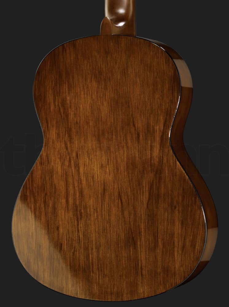 Yamaha C40 Review - Classical Guitar for Beginners - GuitarEuroShop.com